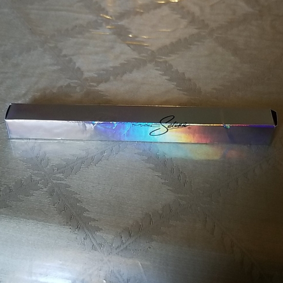 MAC SELENA "ENTRE A MI MUNDO" LIP LINER/PENCIL - Picture 3 of 6